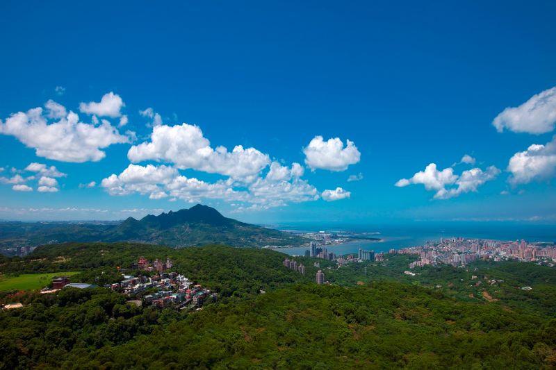 ▲從大屯山遠眺觀音山之美景。（圖／交通部觀光局提供）