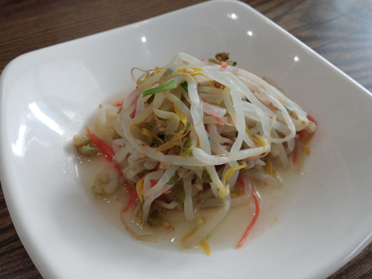 ▲內行人透露豆芽菜起鍋前加入「一步驟」，立刻化身外面的鐵板燒等級。（圖／翻攝自Pixabay）