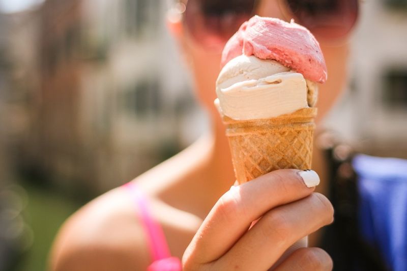 ▲炎熱的天氣裡，吃冰是許多網友最愛的消暑方法。（圖／翻攝自pixabay網站）