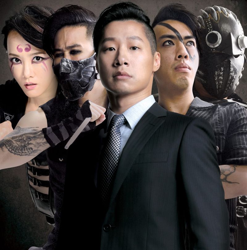 ▲閃靈樂團主唱Freddy（中）曾上豬哥亮《萬秀豬王》節目。（圖／翻攝自閃靈官方臉書粉絲專頁，2017.05.16）