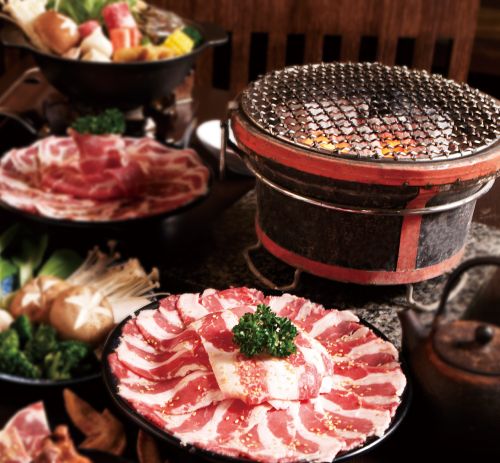 ▲知名燒烤店「野宴」台北萬華桂林旗艦店爆出衛生疑慮，北市衛生局本月2日已前往稽查，發現部分食品衛生確有疏失已限期改善。（圖／翻攝自「野宴日式炭火燒肉」官網）