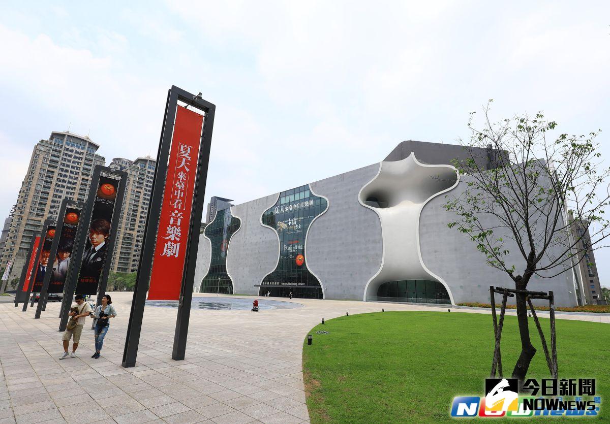 ▲Discovery頻道「建築奇觀：台中國家歌劇院」45分鐘紀錄片，完整記錄歌劇院，將於5月28日晚間9點全台首播。（圖／記者柳榮俊攝2017.5.18）