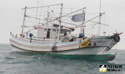 擔任基隆沿近海漁業理事長的64歲林新永，7日上午6時12分獨自駕駛CT2級漁船「玉興福2號」（圖），從長潭里漁港出港前往北方三島捕魚，至今已失聯5天，家屬盼相關單位幫忙協尋。（民眾提供）中央社記者王朝鈺傳真 106年5月11日