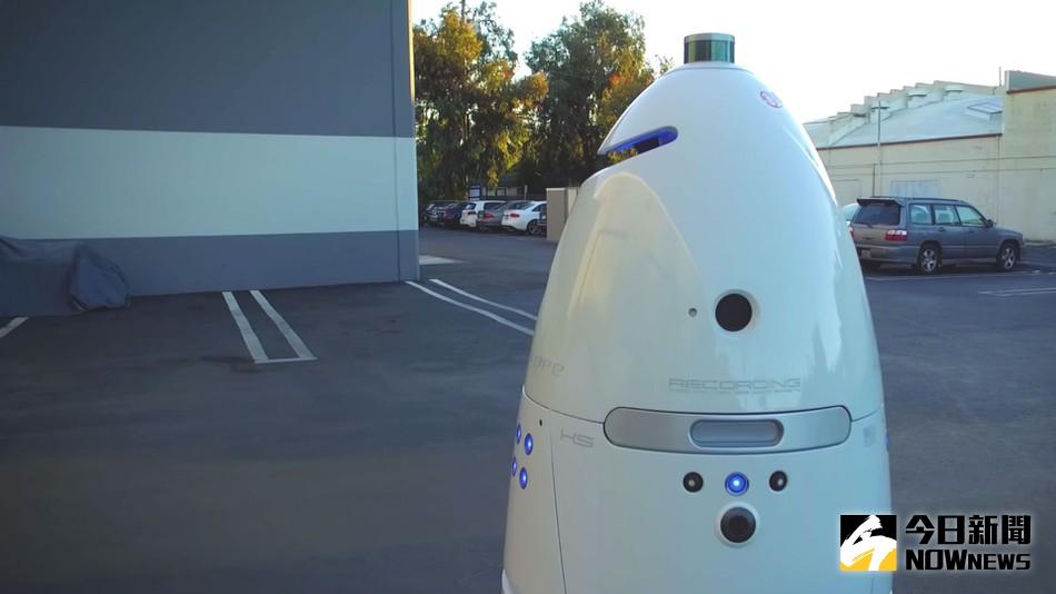 ▲136公斤的保安機器人k5。（圖／翻攝自YouTube）