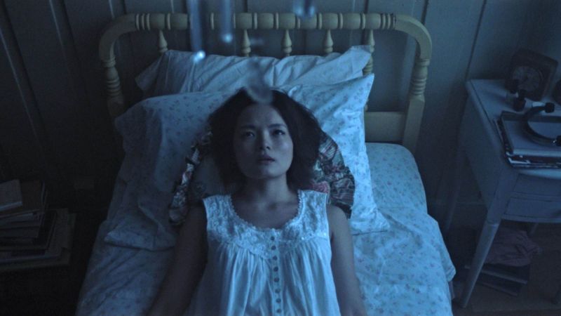 ▲林微弋在片中只要一緊張，周遭的杯盤桌椅都會騰空飛起來。（圖／海鵬，2017.05.03）