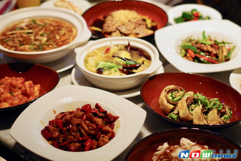 ▲國賓大飯店首度跨足館外開設「天母川菜廳｣。（圖／記者陳致宇攝）