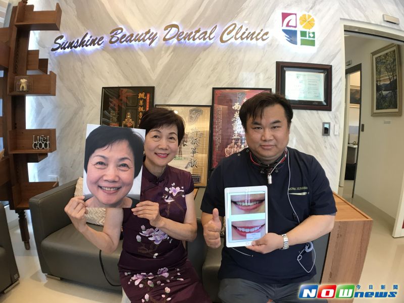 ▲古箏名師張生平(左)經過牙齒美白療程後，不再受黃牙困擾，展露燦爛笑容。（圖／牙醫診所提供，2017.5.4）