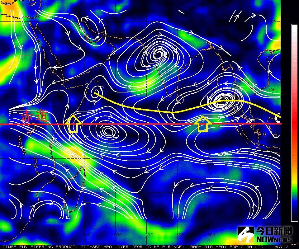 ▲鄭明典表示，印度洋上兩股跨赤道流（黃色箭頭）正在形成，是夏季風建立的徵兆。（圖／翻攝自鄭明典臉書）