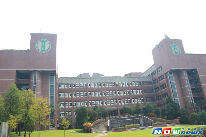 ▲南區國稅局表示，目前教育學費特別扣除額僅限於納稅人扶養的子女就讀大專以上院校的教育學費。（圖／NOWnews資料照）