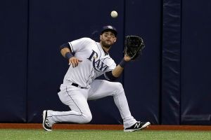 MLB／在多倫多外野築起鐵壁！藍鳥簽下前白金外野手
