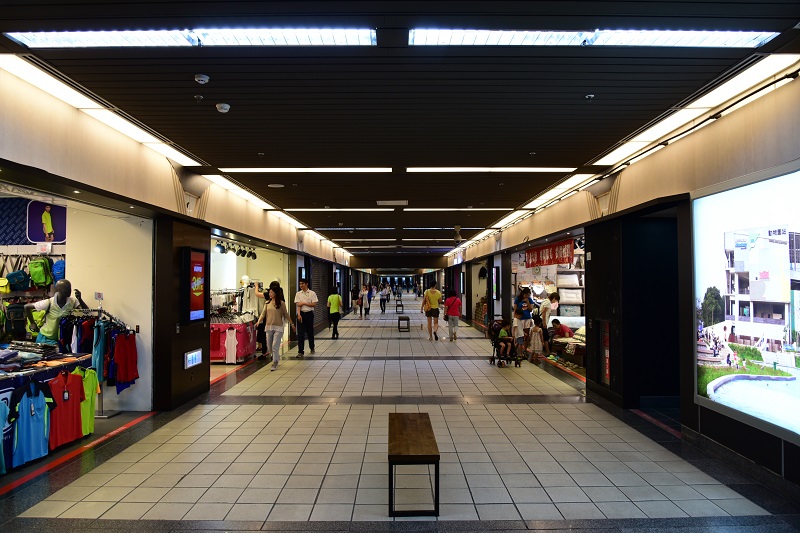 中山地下街重新裝修後已陸續開始營運。（圖／台北捷運公司提供）