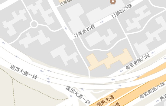 2004年時台北市內湖區行善路附近一處國宅，驚傳呂姓韓僑猛砍妻子70刀致死的命案。（圖／翻攝自Google map）