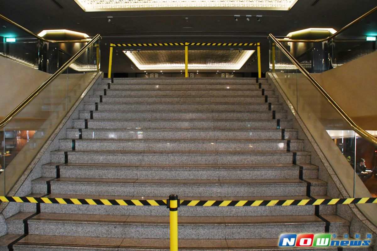 ▲晶華酒店，辜成允不幸摔落之樓梯。（圖／記者林調遜攝，2017.3.24）