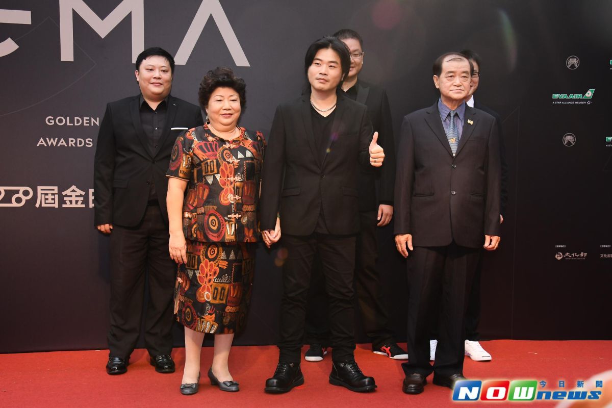 ▲第28屆金曲獎星光大道　廖士賢。（圖／NOWnews攝影中心，2017.6.24）