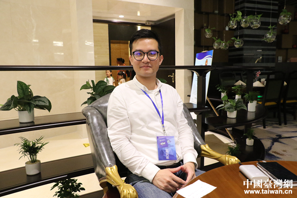 來自台灣彰化的台灣青年林宜賢在北京打拼4年，現在已是一家投資公司的投資總監。