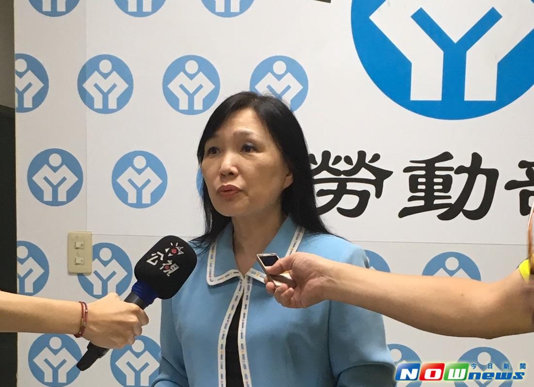 ▲勞動部條件司長謝蒨蒨16日表示，新增的「勞雇雙方可自行約定年度期間」跟原本的立法精神一樣，只是讓像教育場所等勞工也可採學年制計算特休假。（圖／記者張雄風攝,2017.6.16）