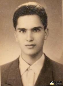 ▲夏威夷披薩發明人帕諾普洛斯（Sam Panopoulos）逝世，享壽83歲。（圖／翻攝自CBC）