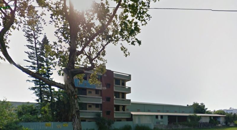 ▲台中烏日馬路旁鬼屋相當有名。（圖／翻攝自Google map）