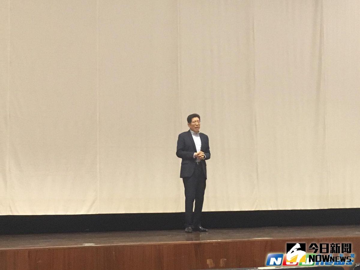 ▲公益平台文化基金會董事長嚴長壽今（26）日於台灣師範大學進行通識讀書會講座。（圖／記者吳宛縈攝,20170426）