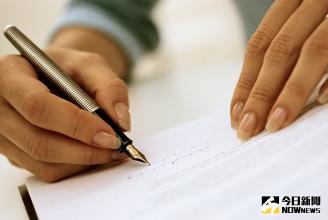 網路上流傳那些獨特有氣質的考題。