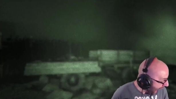 實況主直播恐怖遊戲　女兒「摸腳」他嚇瘋
