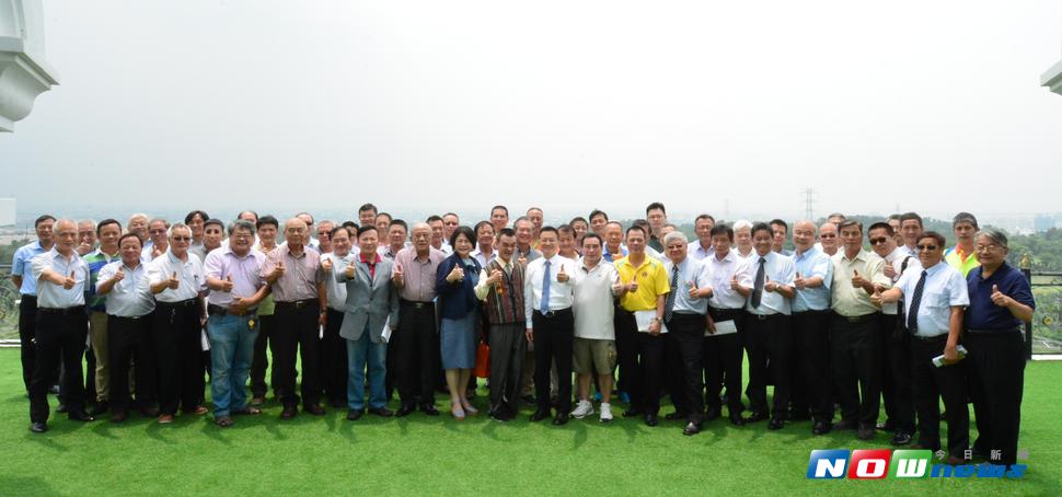 106年度第二次工商企業會議，彰縣長魏明谷與彰化縣工商業界代表等人共同交流討論時下政策問題，傾聽民意，期使彰化縣脫胎換骨，展現全新的風貌。（圖／記者陳雅芳攝，2017.7.28）