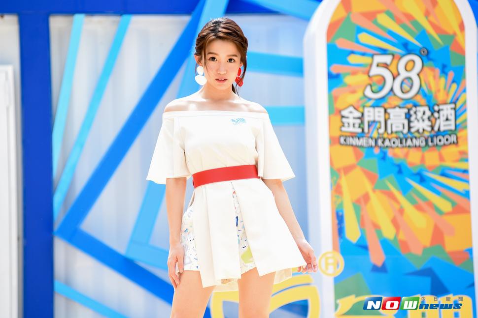 郭書瑤擔任快閃活動一日店長。（圖／記者陳明安攝，2017.07.28）