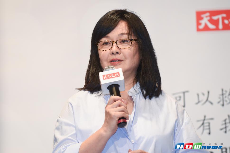 ▲崔苔菁出席丁松筠新書記者會，暢談20歲時兩人相遇回憶。（圖／記者陳明安攝，2017.07.26）