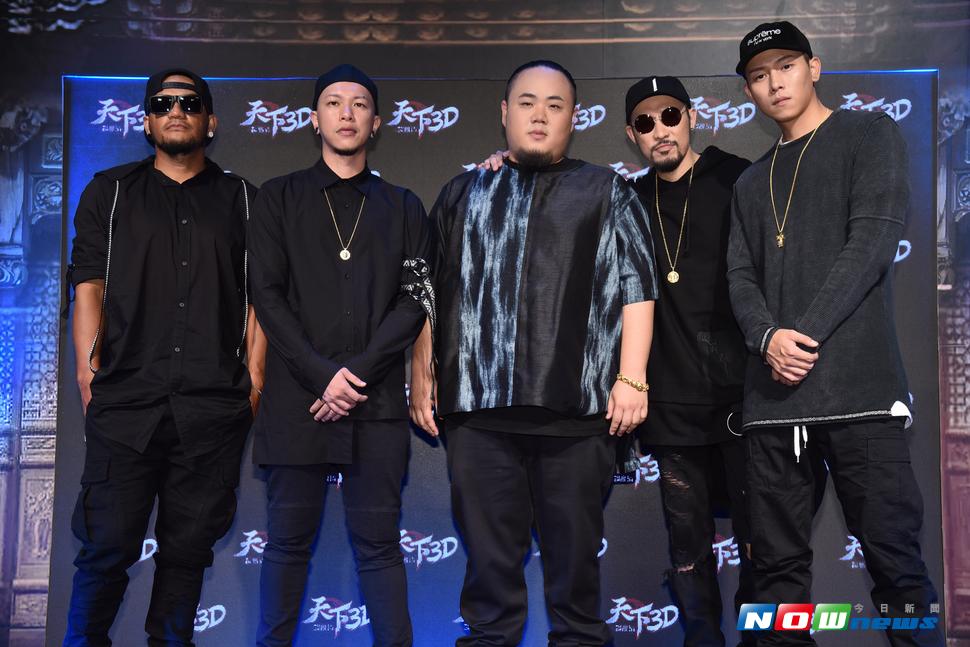 「兄弟本色」張震嶽、熱狗、頑童MJ116，特別為遊戲製作MV主題曲，又重新聚在一起。。（圖／記者林柏年攝 , 2017.07.26）