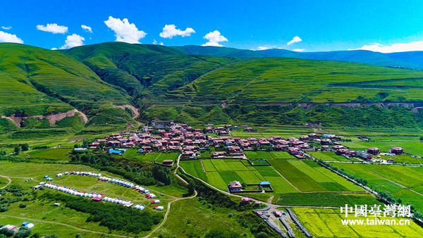 四川省甘孜州爐霍縣高原現代生態年農業園區。