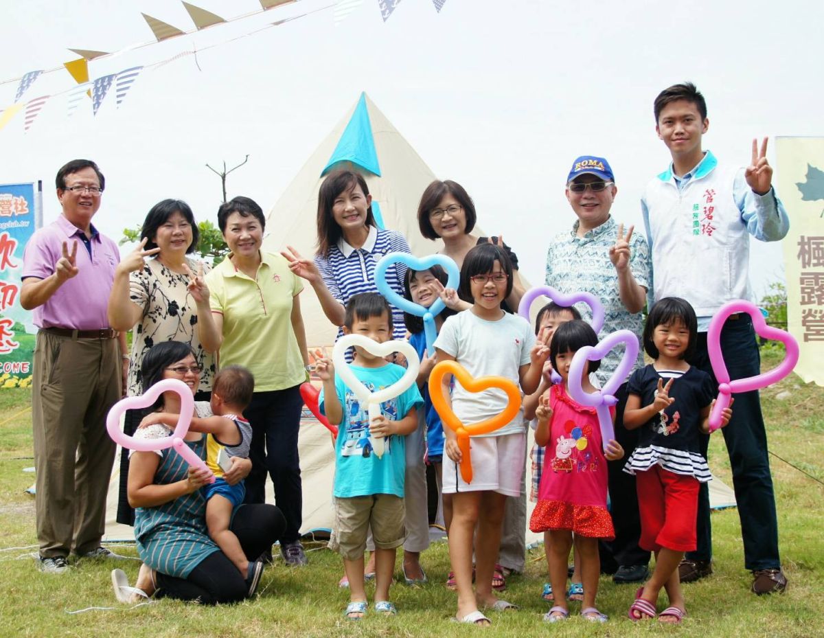 今年的旗津比以往更加熱鬧、多元、歡樂，讓遊客體驗不一樣的旗津海島風情。（圖／高市府提供 , 2017.07.23）