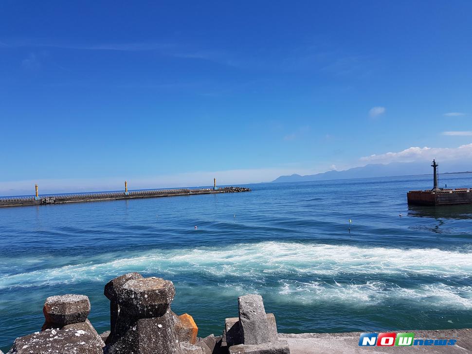 漁業署編列3400萬元辦理烏石漁港航道疏浚工程。（圖／記者李清貴攝 , 2017.07.21）