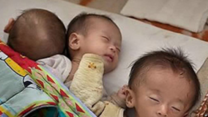 北韓因糧食缺乏，出生時有殘疾的嬰兒往往直接被殺死或送去做醫學實驗。（圖／翻攝自網路）