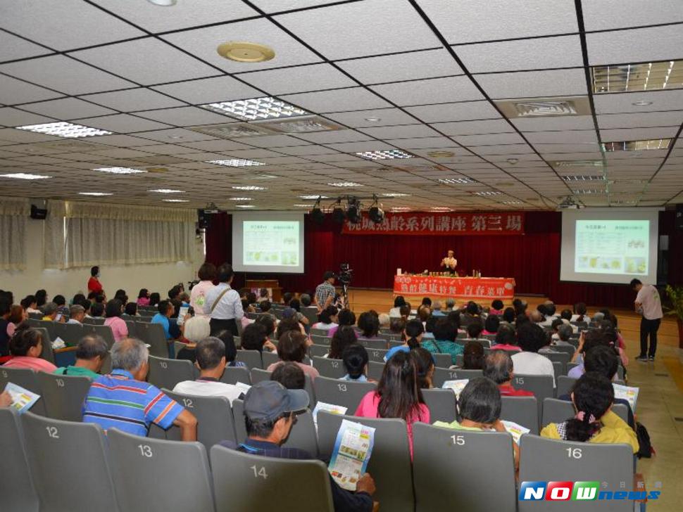 圖說：嘉義市衛生局在文化局演講廳舉辦健康飲食講座。（圖／記者郭政隆攝影2017.7.15）