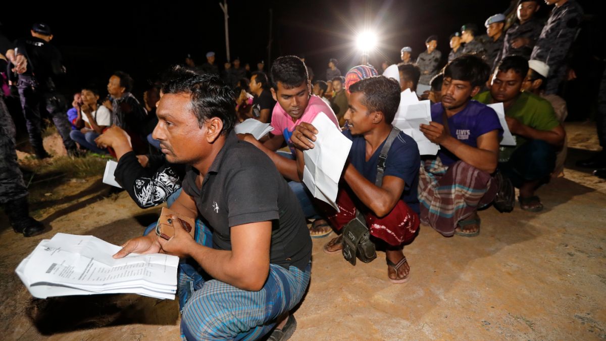 馬來西亞在當地時間11日晚突襲一處建築工地，並逮捕77名非法工作的外籍人士。（圖／達志影像／美聯社）