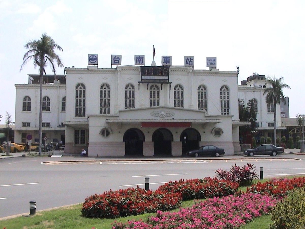 Re: [新聞] 台南捷運藍線　市府拚明年如期動工