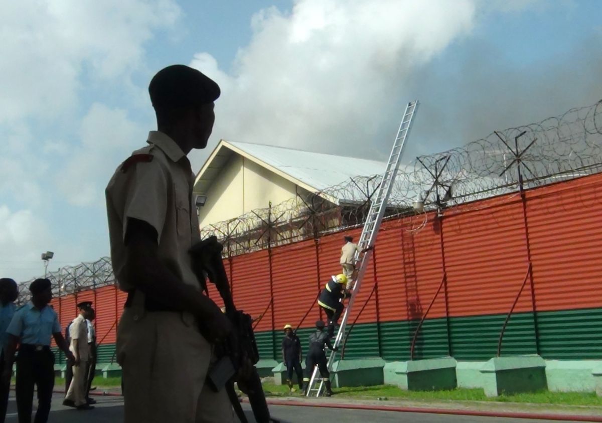 圭亞那監獄暴動，典獄長遭擊斃5囚犯脫逃。（圖／達志影像／美聯社）