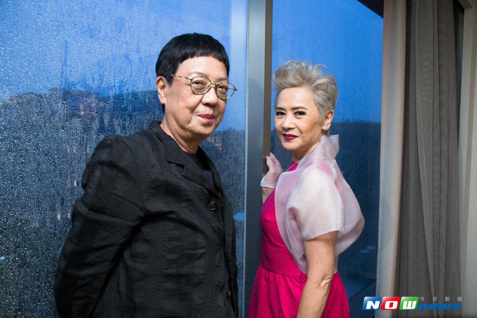 演員葉德嫻（右）、導演許鞍華（左）兩人認識大半輩子，但風格截然不同。（圖／攝影中心提供）
