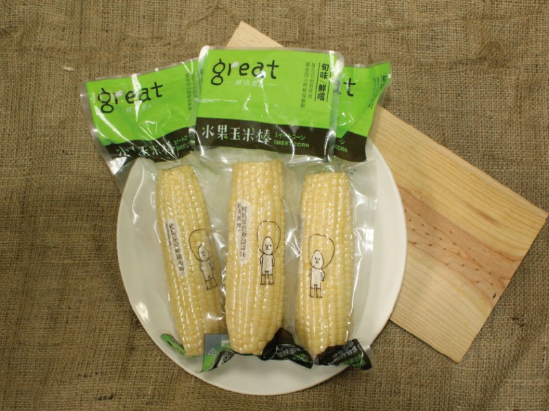 ▲鮮綠農產供應給超商及量販賣場的頂級即食玉米。（圖／翻攝鮮綠農產網站）