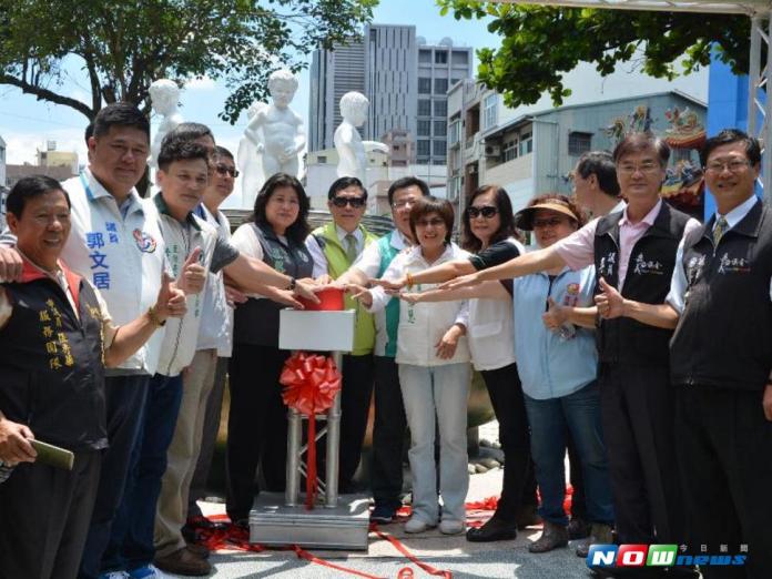 尿出童年的回憶　嘉市東門圓環完工啟用
