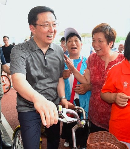 今日人物／韓正騎共用單車照片外流　網友皆喊「酷」
