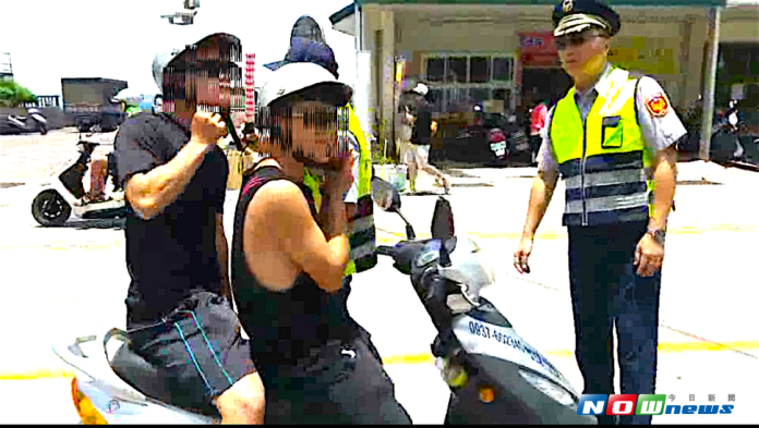 網友提問「在綠島騎機車需要戴安全帽嗎\\?」，各式種種的外島迷思，讓綠島警方疲於奔命。（圖／臺東分局一組提供，2017.07.06）