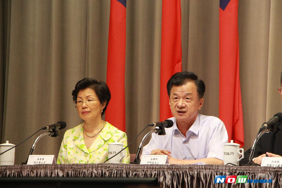 針對退休高官、將領出席大陸政治活動爭議，行政院今（6）日通過《兩岸人民關係條例》修正草案，將於立法院下會期審議。（圖／呂晏慈攝 , 2017.07.06）