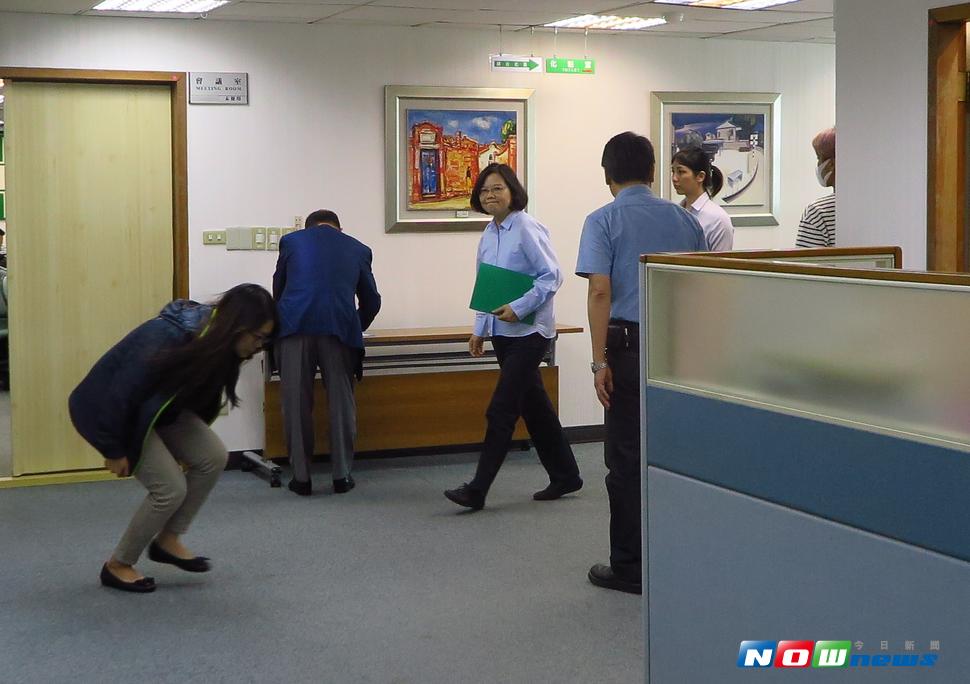 總統蔡英文今（5）日在中常會上，宣示對風力發電的決心。（圖／NOWnews資料照片）