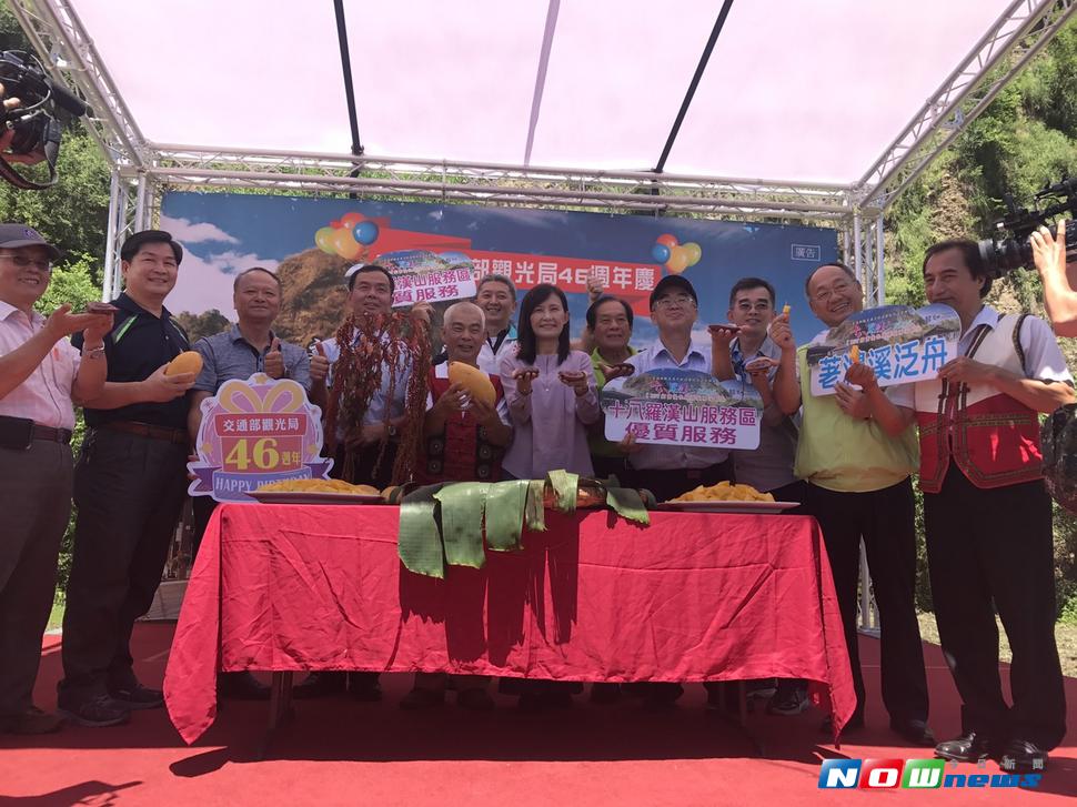 十八羅漢山服務中心今天熱鬧重新啟用，未來將有各式農特產供遊客挑選。（圖／記者陳維鈞攝 , 2017.07.01）