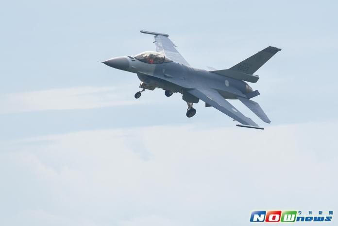 ▲ 空軍清泉崗基地全兵力預校媒體邀訪，圖為F-16戰鬥機。（圖／記者陳明安攝，2016.11.22）