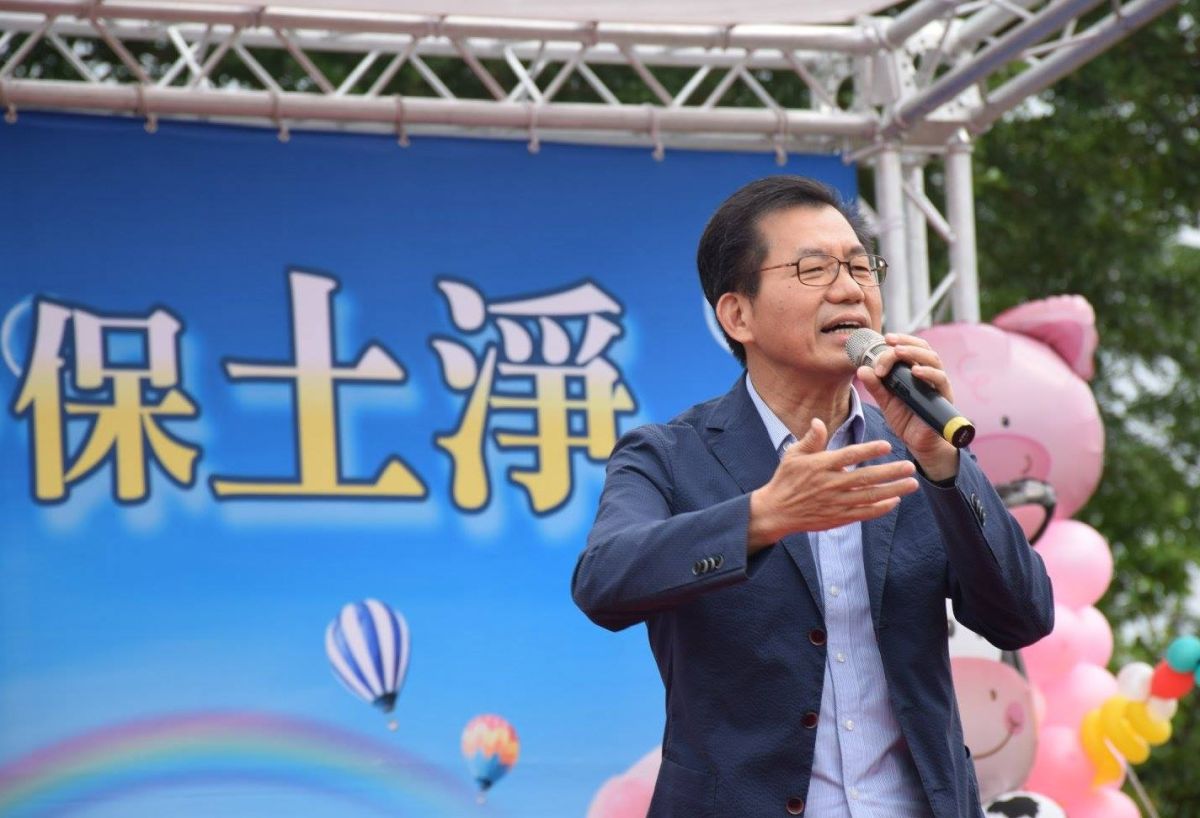 ▲環保署署長李應元9日表示，副署長詹順貴九月確實曾經向他請辭，他當時說完全不考慮，不收他的辭職信，所以這件事就沒有了。（資料照片／翻攝自李應元臉書）