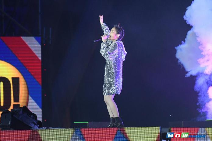 ▲世大運閉幕典禮，歌手徐佳瑩演出被網友認為像在開個人演唱會且選曲錯誤。（圖／記者葉政勳攝 , 2017.08.30）