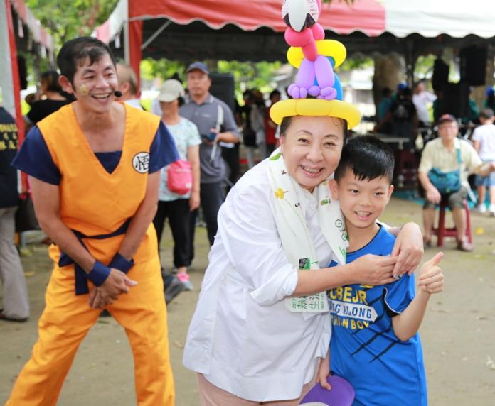 張花冠帶動生活節　蒜頭糖廠熱起來
