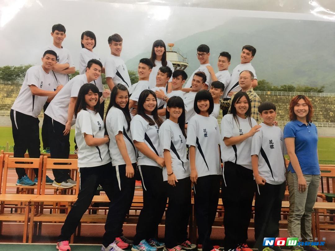 ▲楊俊瀚曾就讀花蓮體中，在校成績優異，經常名列前矛，學務主任張馨如也曾擔任楊俊瀚的英文老師，也回憶起他當年苦讀英文的情景（圖／記者鄭志宏攝,2017.08.25）